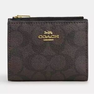 Coach - NEW Bifold Wallet In Signature Canvas. Gold/Brown Black